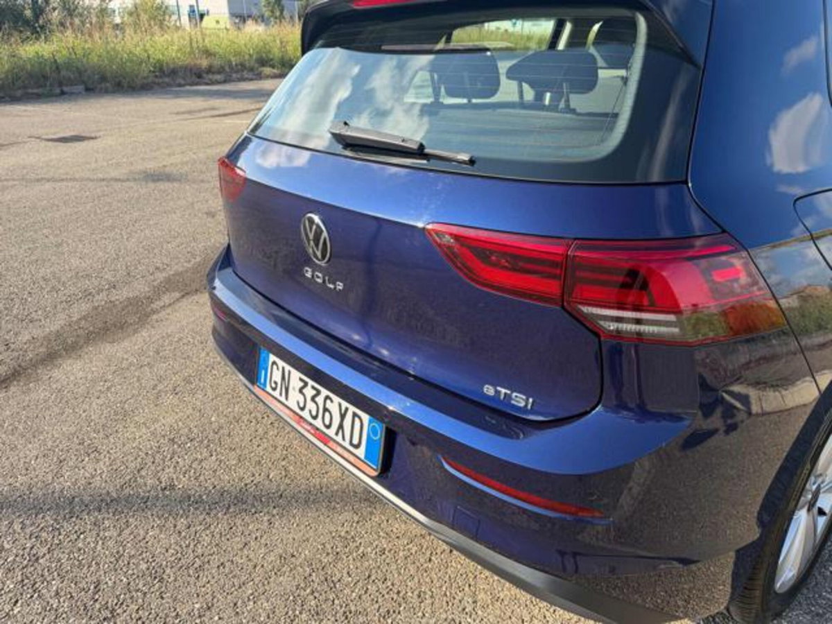Volkswagen Golf 1.0 eTSI EVO DSG Life (13)