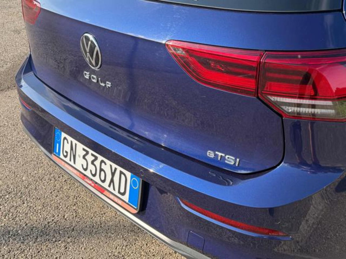 Volkswagen Golf 1.0 eTSI EVO DSG Life (14)