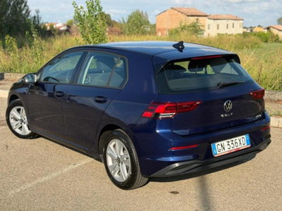 Volkswagen Golf 1.0 eTSI EVO DSG Life (7)