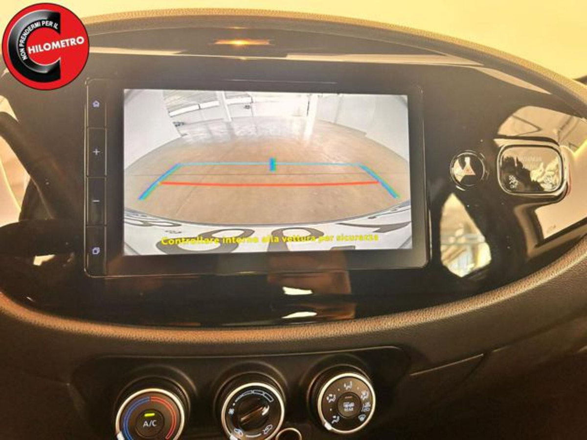 Toyota Aygo X 1.0 VVT-i 72 CV 5 porte Limited S-CVT (10)