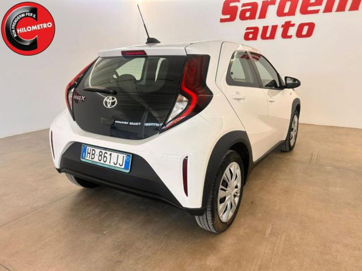 Toyota Aygo X 1.0 VVT-i 72 CV 5 porte Limited S-CVT (4)
