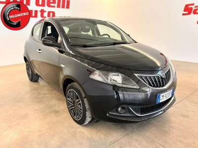 Lancia Ypsilon 1.0 FireFly 5 porte S&S Hybrid Gold Plus (2)