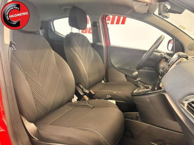 Lancia Ypsilon 1.0 FireFly 5 porte S&S Hybrid Gold Plus (8)