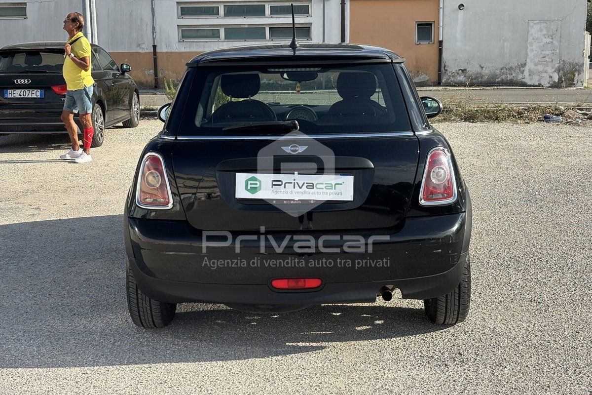 MINI Mini 1.4 16V Ray G (6)
