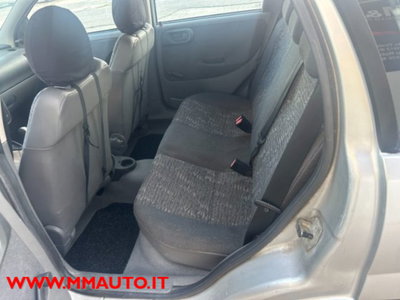 Opel Corsa 1.2i 16V cat 5 porte Comfort (6)