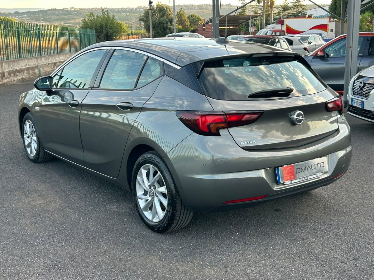 Opel Astra 1.5 CDTI 122 CV S&S AT9 5 porte Ultimate (4)