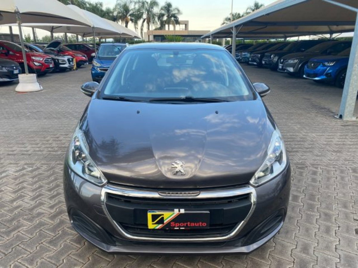 Peugeot 208 75 5 porte Active (12)