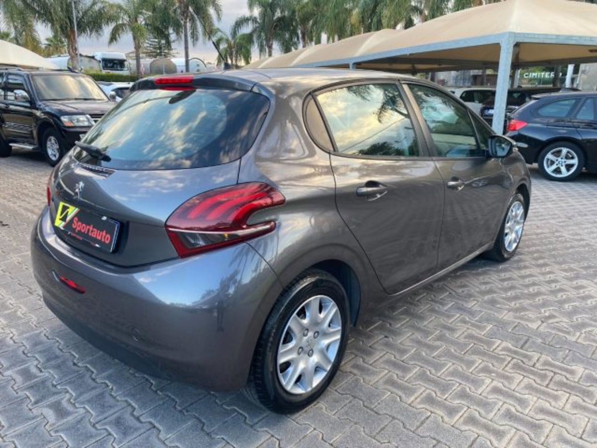 Peugeot 208 75 5 porte Active (3)