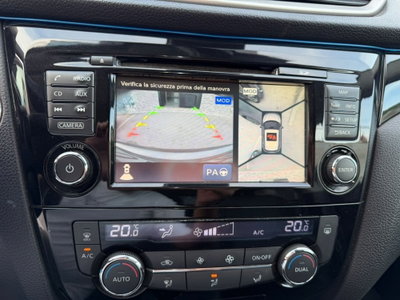 Nissan Qashqai 1.6 dCi 4WD Acenta Premium (16)