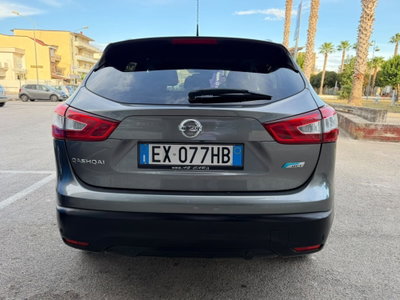 Nissan Qashqai 1.6 dCi 4WD Acenta Premium (8)