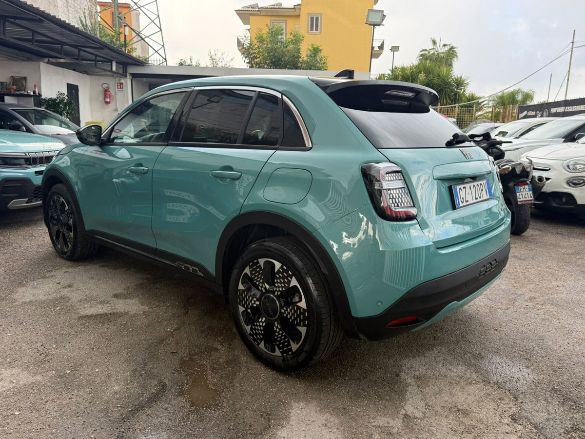 Fiat 600 1.2 hybrid La Prima 110cv auto (3)