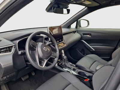 Toyota Corolla Cross Hybrid 2.0 Hybrid 197 CV E-CVT Lounge Light (13)