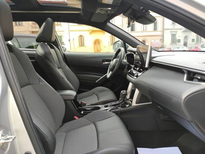 Toyota Corolla Cross Hybrid 2.0 Hybrid 197 CV E-CVT Lounge Light (15)