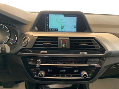 BMW X3 xDrive20d Business Advantage (18)