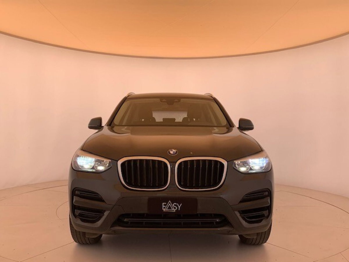 BMW X3 xDrive20d Business Advantage (3)