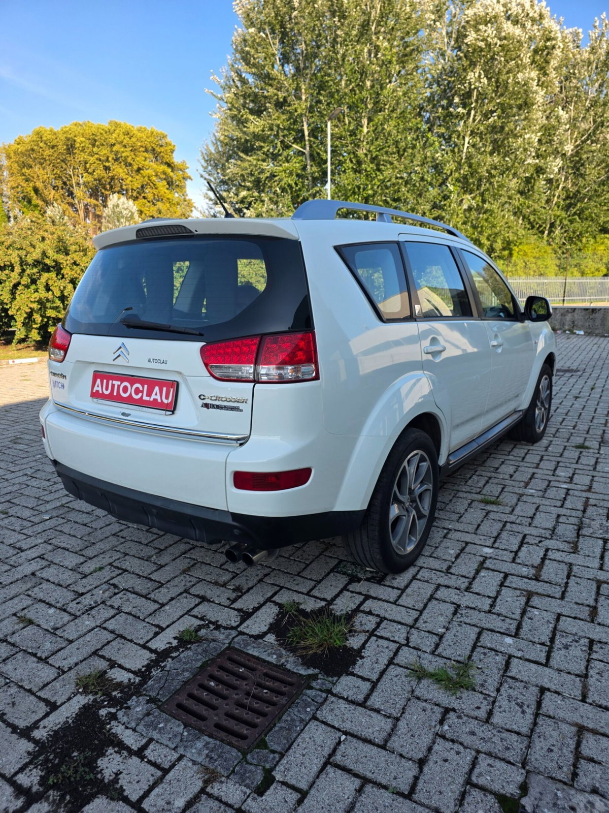 Citroen C-Crosser 2.2 HDi 160CV FAP Seduction Plus (7)