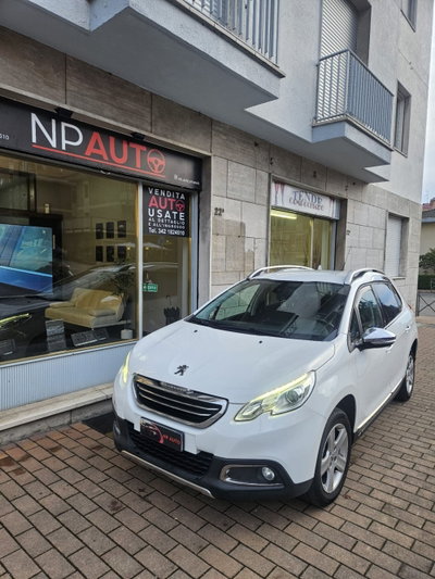 Peugeot 2008 120 S&S Allure usata