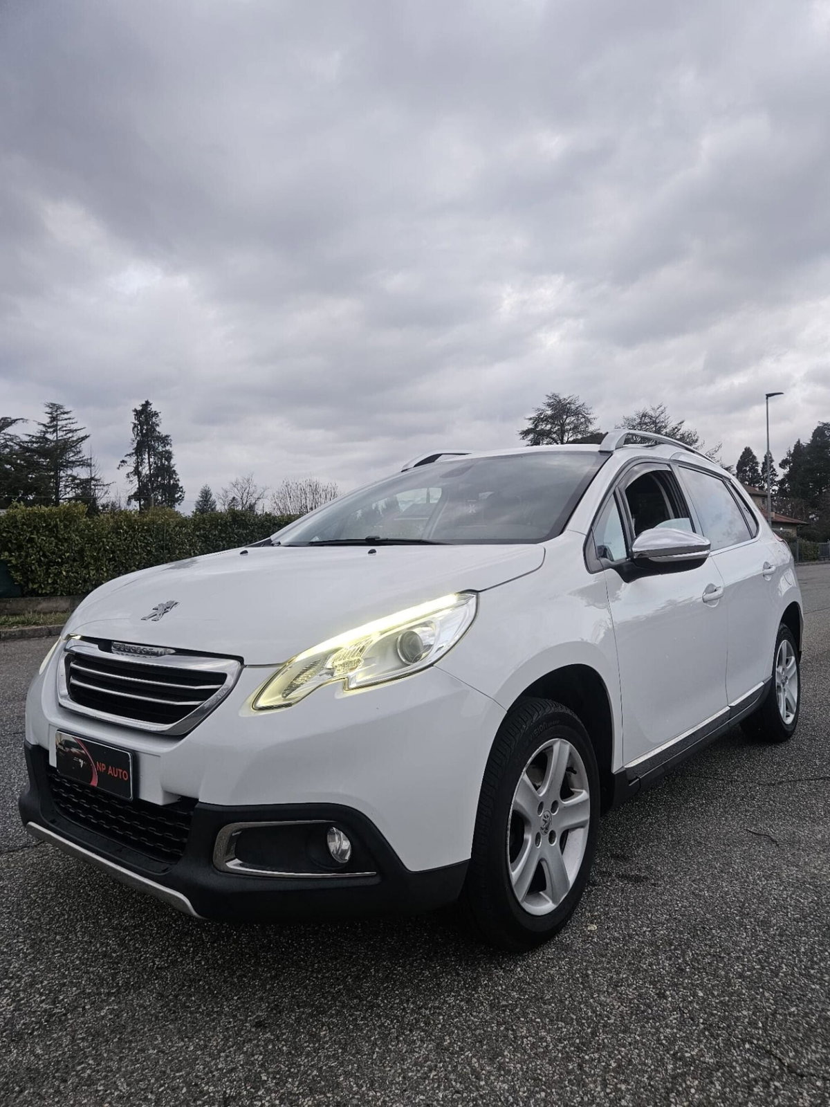 Peugeot 2008 120 S&S Allure (2)