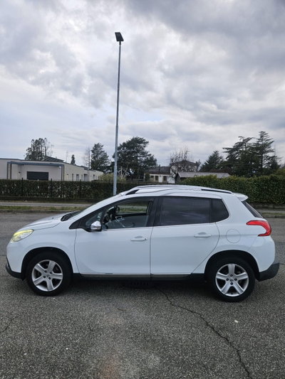 Peugeot 2008 120 S&S Allure (8)