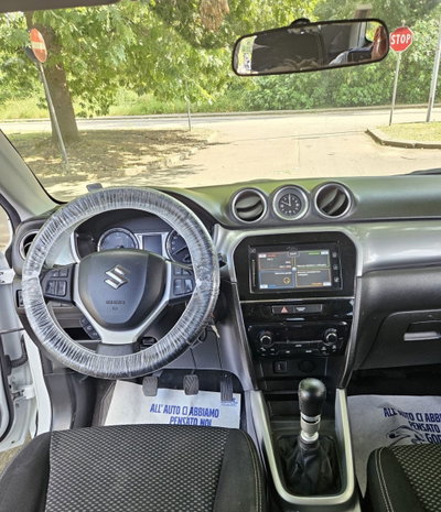 Suzuki Vitara 1.6 DDiS V-Top (18)