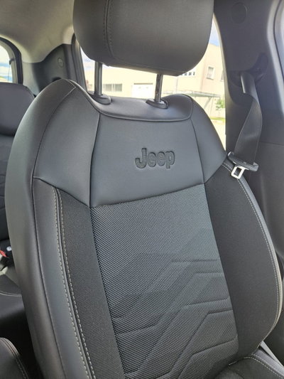 Jeep Avenger 1.2 turbo Altitude fwd 100cv (18)