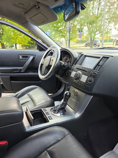 Infiniti FX FX37 S (17)
