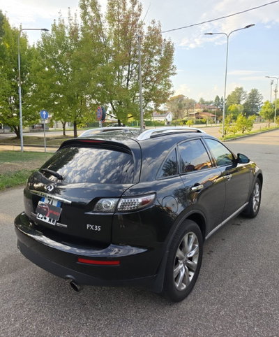 Infiniti FX FX37 S (9)