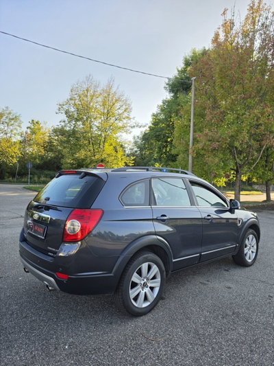 Chevrolet Captiva 2.0 VCDi Sport (11)