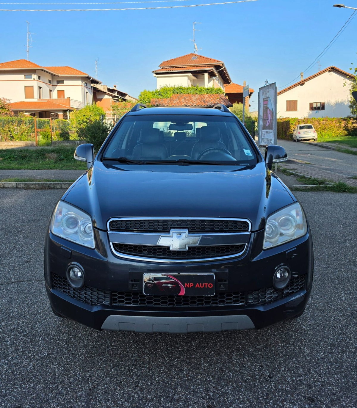 Chevrolet Captiva 2.0 VCDi Sport (2)