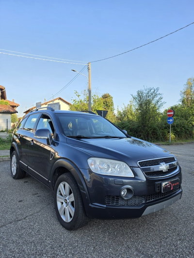 Chevrolet Captiva 2.0 VCDi Sport (9)