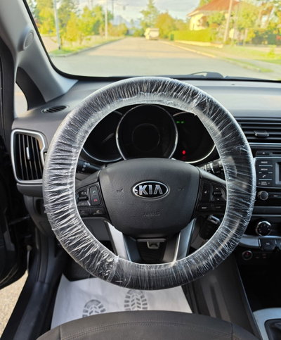 Kia Rio 1.2 CVVT 5p. ECO GPL Cool (11)