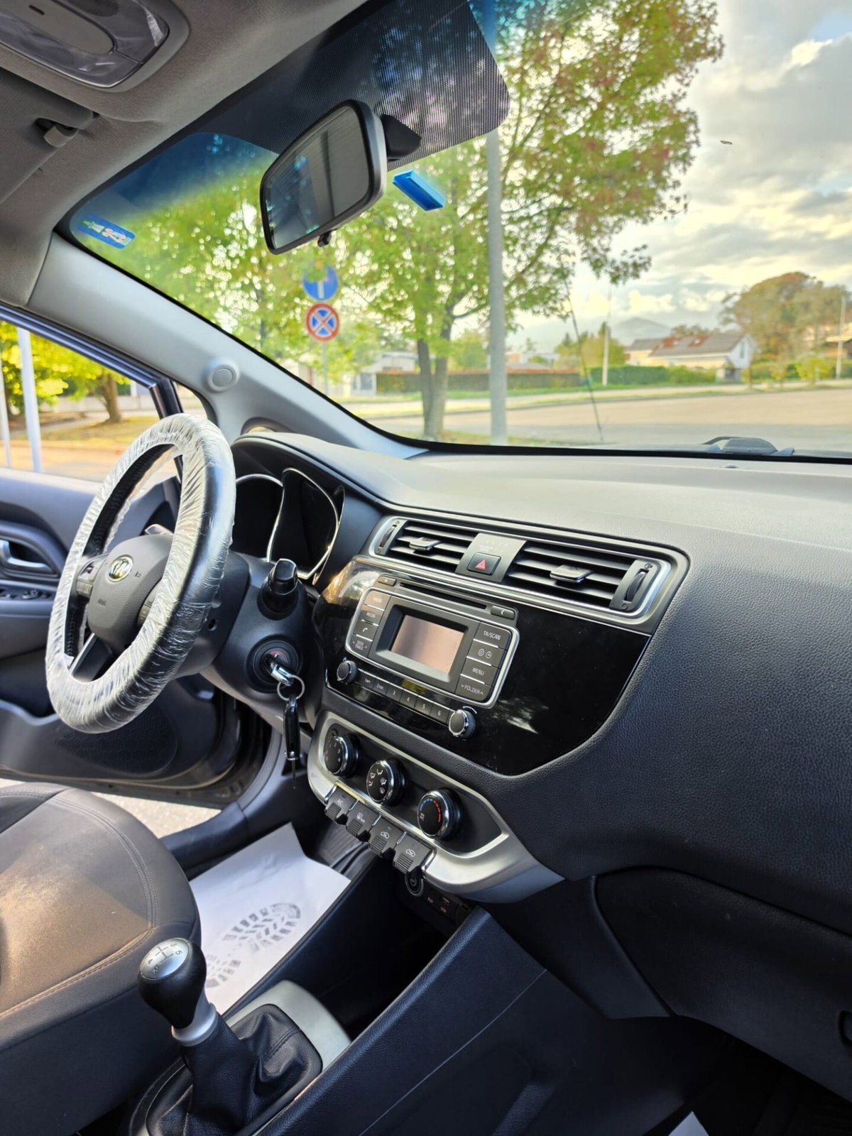Kia Rio 1.2 CVVT 5p. ECO GPL Cool (14)