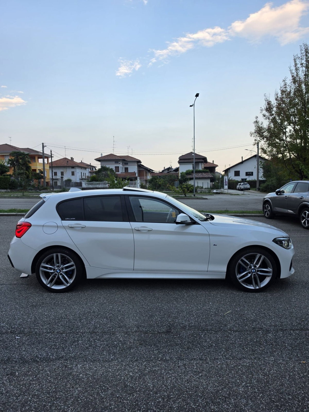 BMW Serie 1 116d 2.0 116CV cat 5 porte Attiva DPF (4)