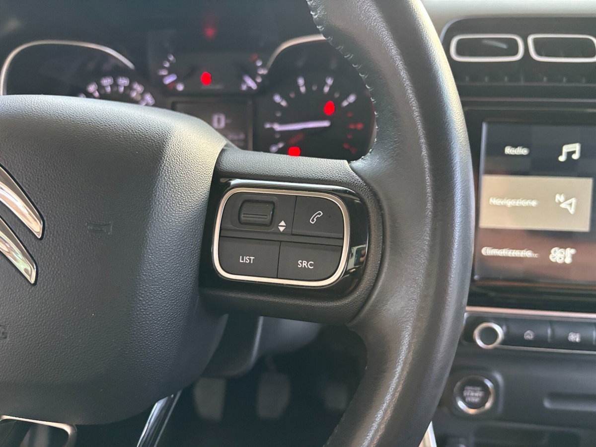 Citroen C3 Aircross BlueHDi 110 S&S Shine (16)