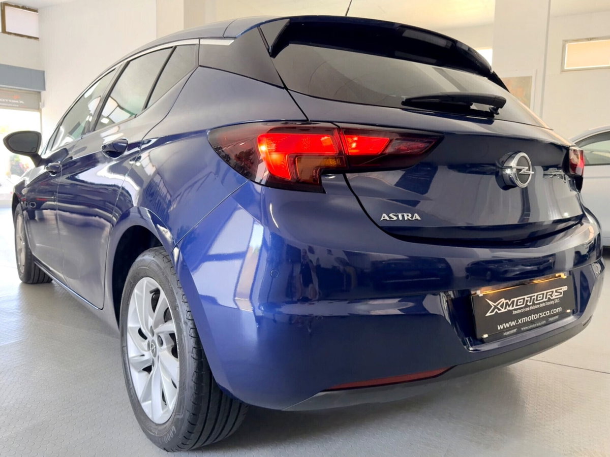Opel Astra 1.5 CDTI 122 CV S&S AT9 5 porte Business Elegance (13)