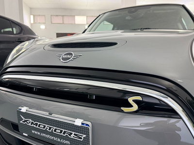 MINI Mini Cooper SE Essential (12)