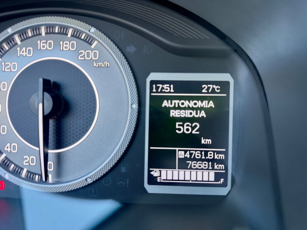 Suzuki Ignis 1.2 Hybrid Cool (13)