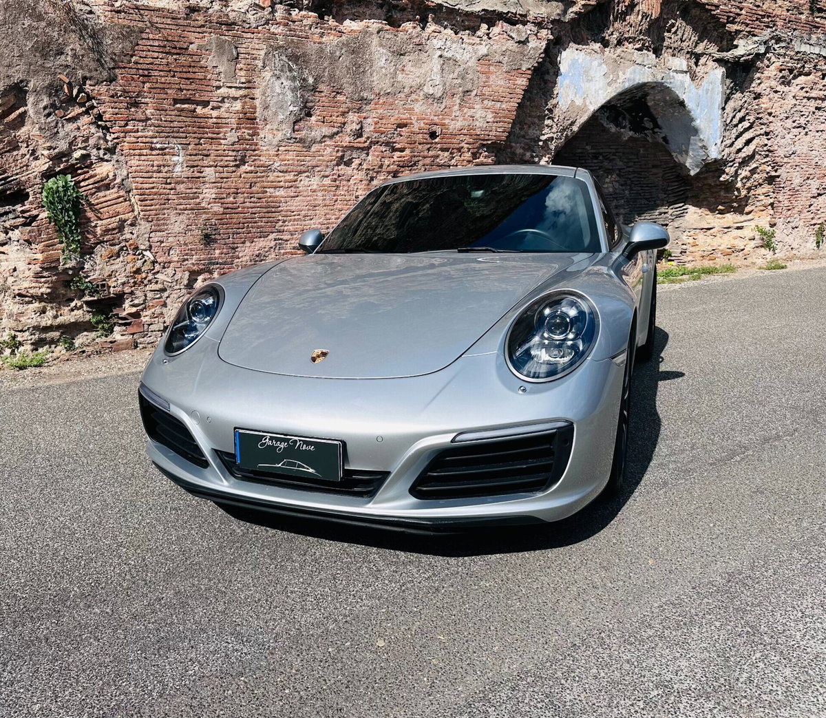 Porsche 911 Coupé 3.0 Carrera