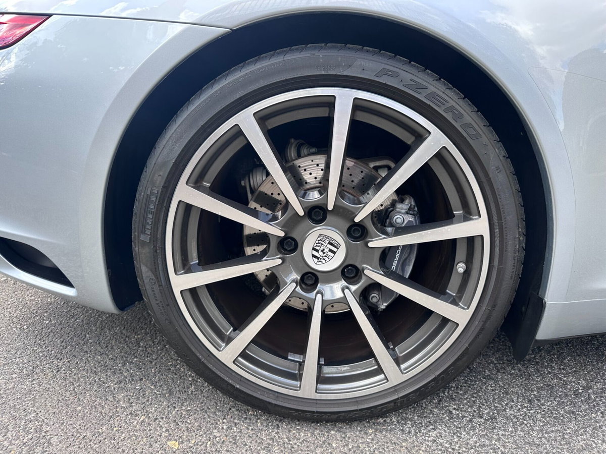 Porsche 911 Coupé 3.0 Carrera (13)