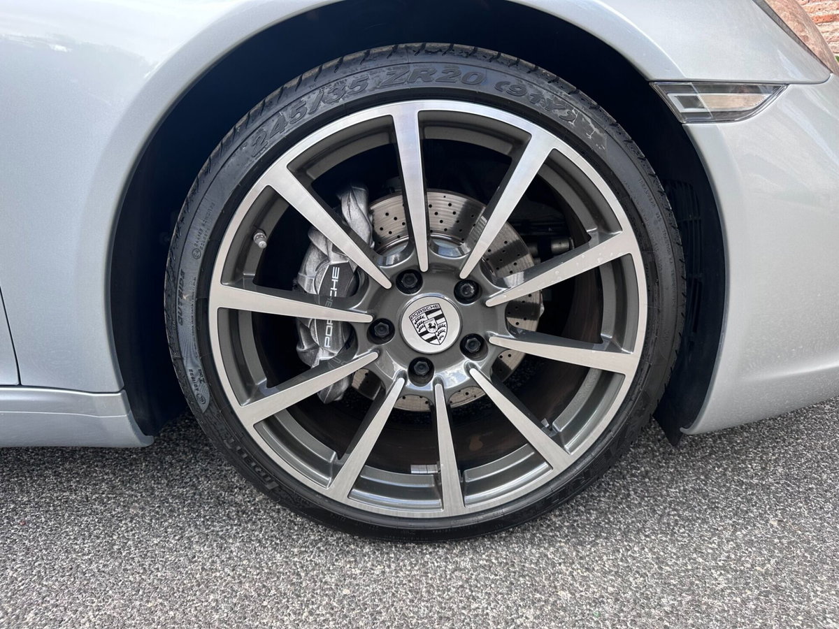Porsche 911 Coupé 3.0 Carrera (14)