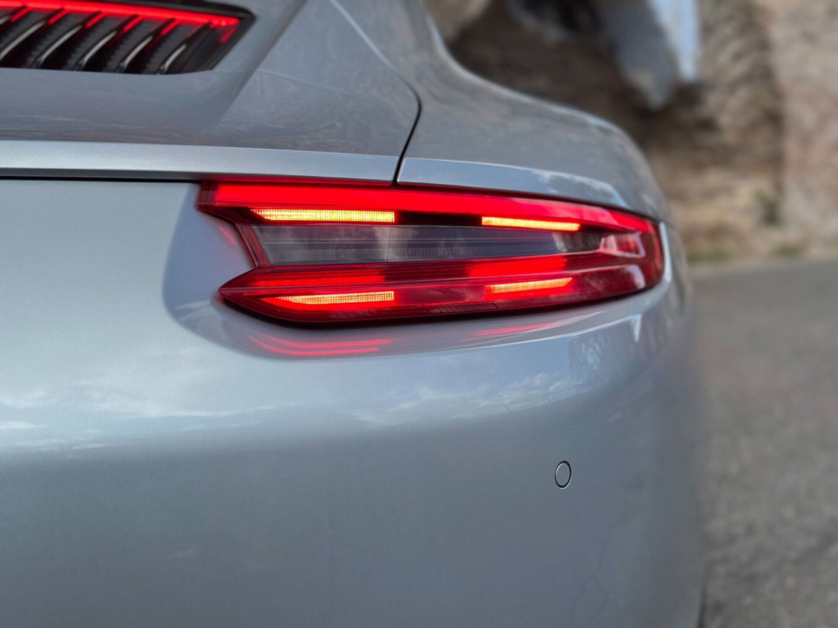 Porsche 911 Coupé 3.0 Carrera (16)