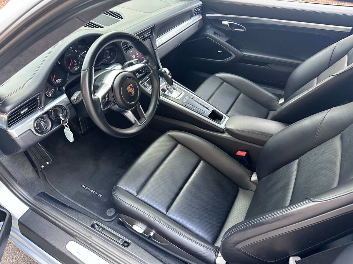 Porsche 911 Coupé 3.0 Carrera (6)