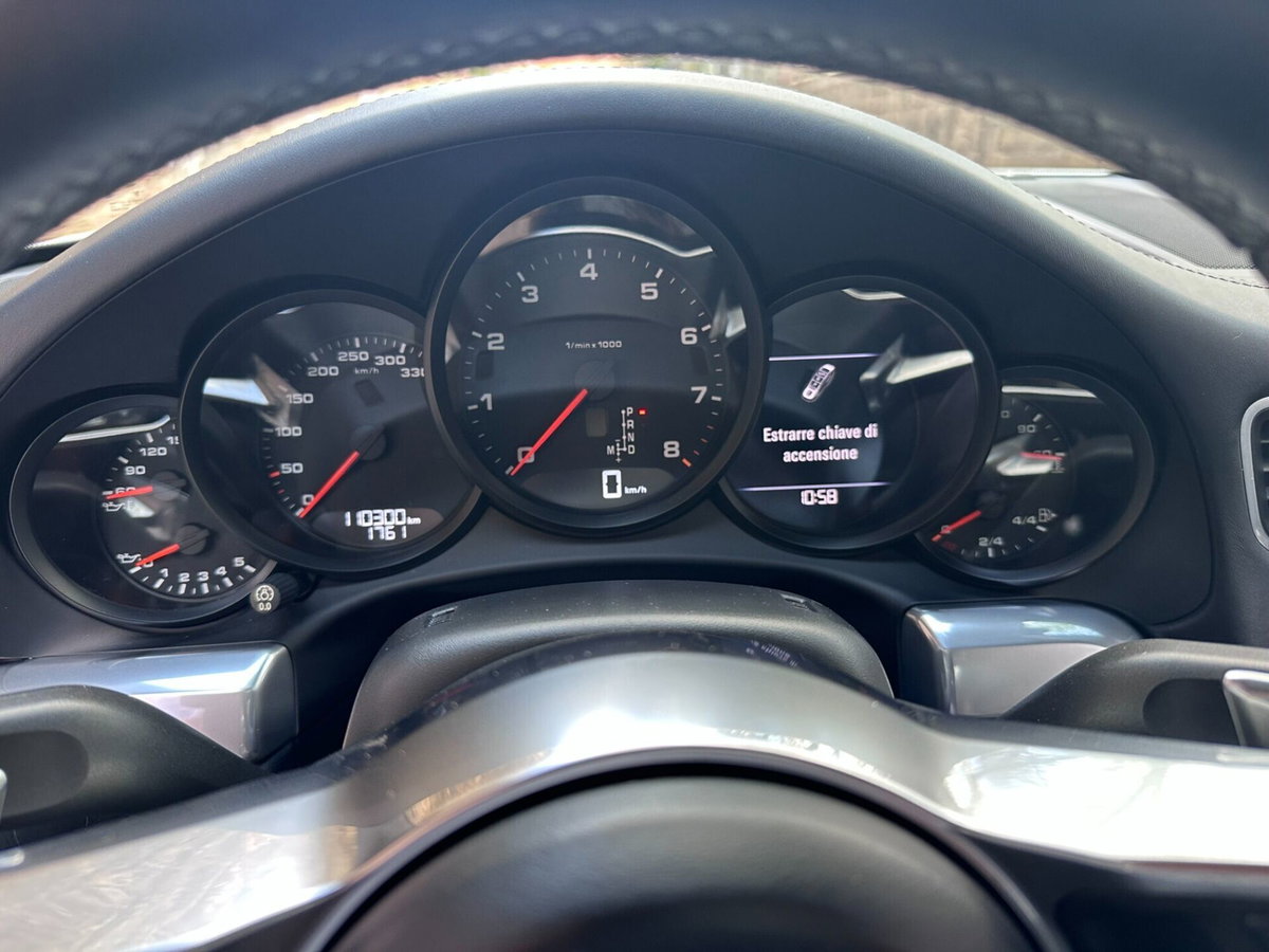 Porsche 911 Coupé 3.0 Carrera (7)