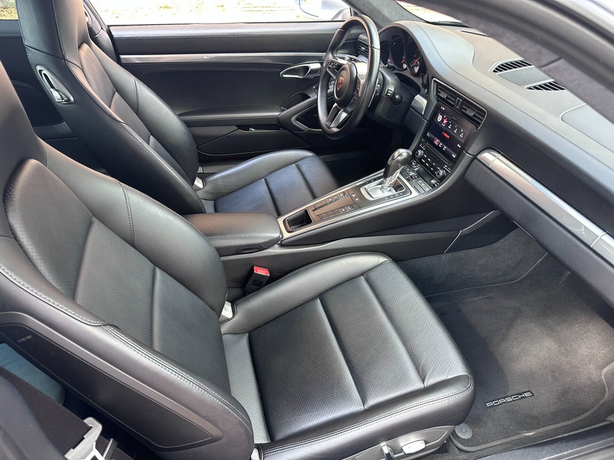 Porsche 911 Coupé 3.0 Carrera (8)