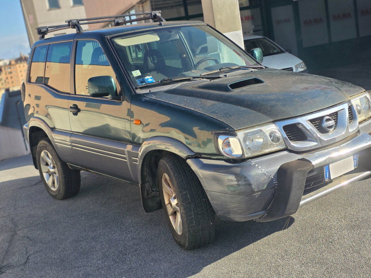 Nissan Terrano 3.0 DiT 3p. Hard Top Sport (7)