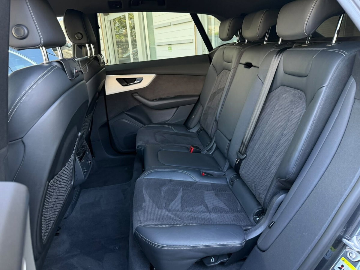 Audi Q8 Q8 45 TDI quattro tiptronic Sport (13)
