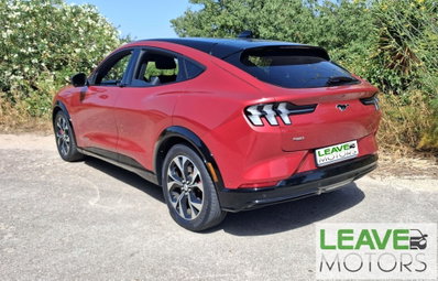 Ford Mustang Mach-E AWD  Standard 269CV (6)
