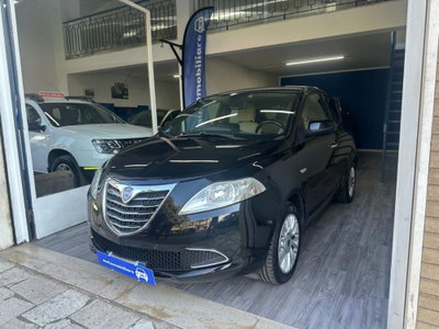 Lancia Ypsilon 1.2 69 CV 5 porte Gold usata