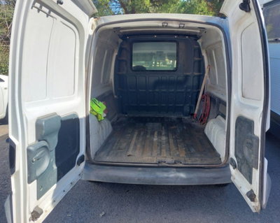 Renault Kangoo 1.5 dCi 65CV cat Confort Express (12)