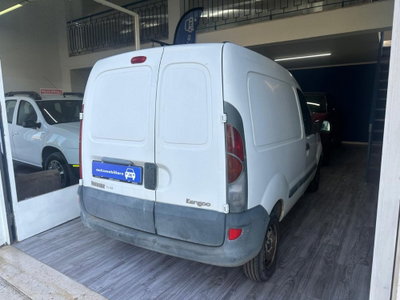 Renault Kangoo 1.5 dCi 65CV cat Confort Express (4)